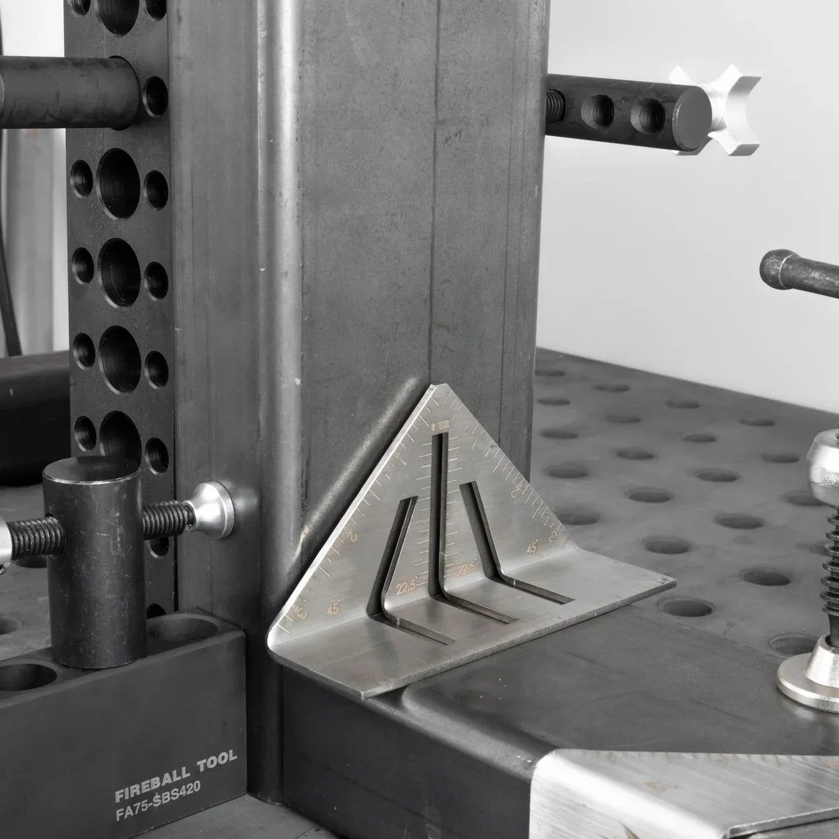 Heavy-Duty Metalworking Miter Square for Tubing Layout
